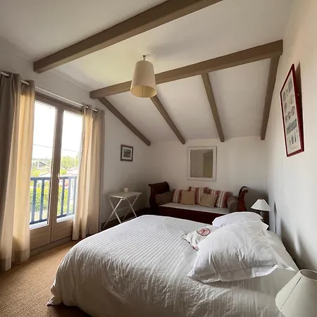 Maison Spacieuse Avec Piscine, Jardins, A 5 Min Des Plages! - Fr-1-239-1064 Saint-Jean-de-Luz
