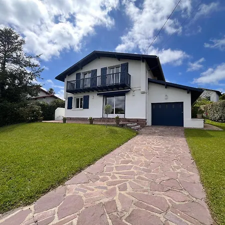 Holiday home Maison Spacieuse Avec Piscine, Jardins, A 5 Min Des Plages! - Fr-1-239-1064 *